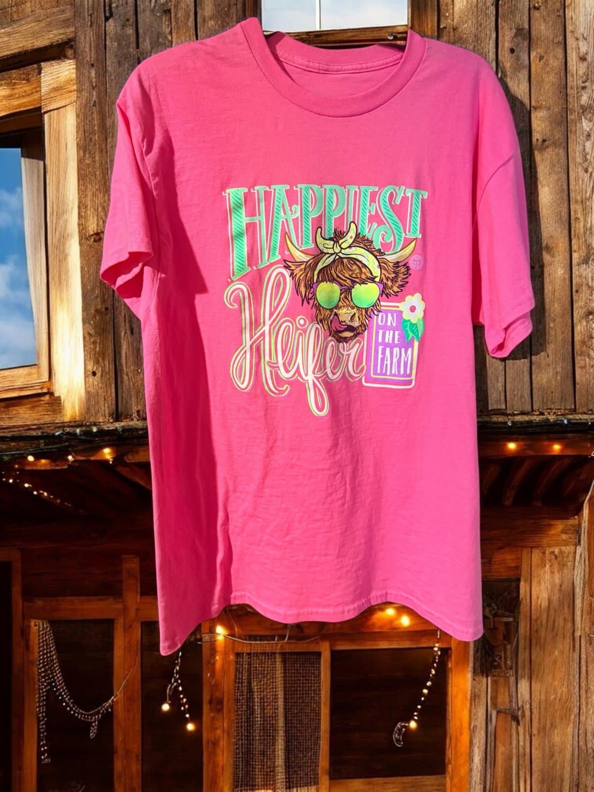 Girlie Girls "Happiest Heifer" tee sz l New