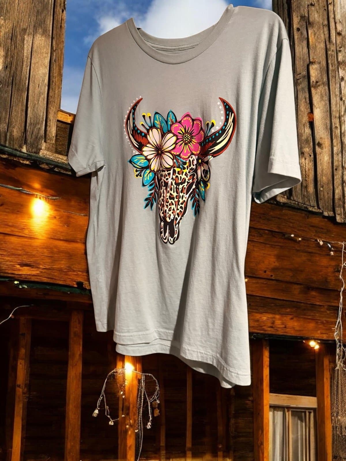 Lulu Mac New floral cow tee size L