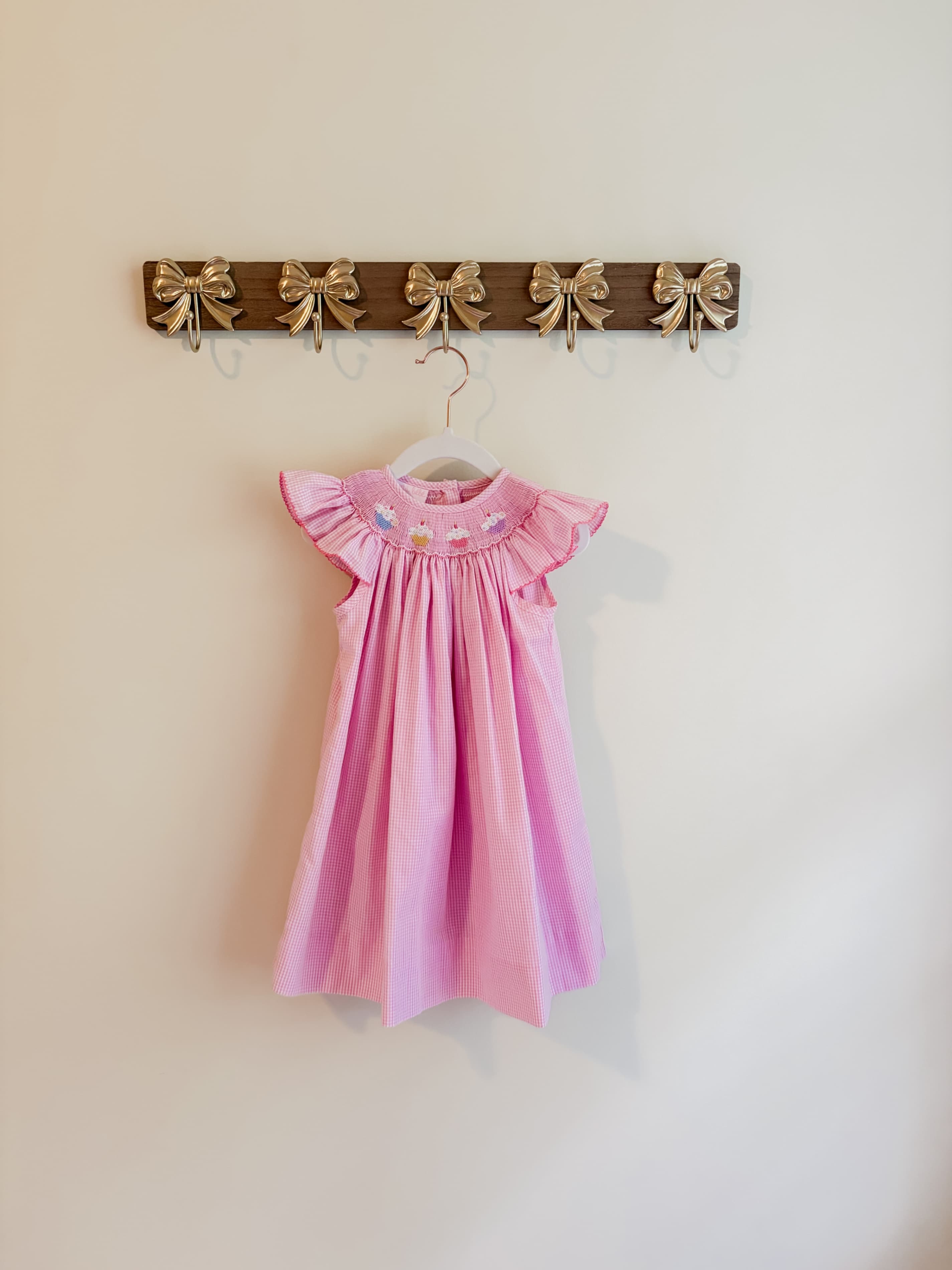 Petit Bebe girls size 24 month Pink Gingham Smocked cupcake birthday Dress