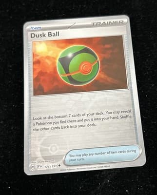 Dusk Ball Poke ball Reverse Holo 175/191