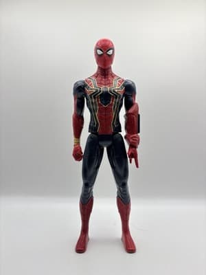 Hasbro Avengers Infinity War Titan Hero Iron Spider-Man 11.5” Action Figure