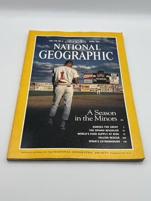 Vintage National Geographic Magazine April 1991