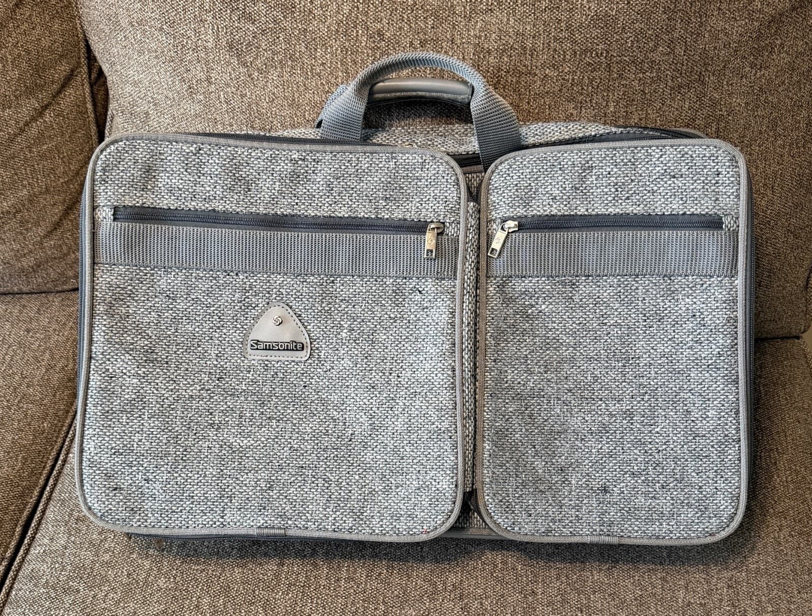 Vintage Samsonite Gray Tweed Bi Fold Garment Bag Suit Travel Carry On Shoulder