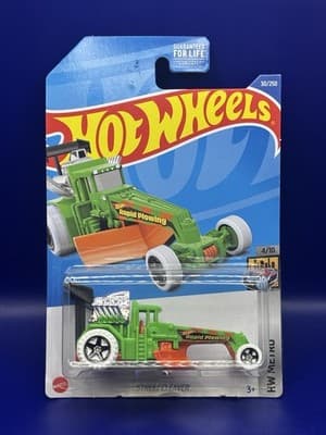Hot Wheels HW Metro 4/10 Street Cleaver 30/250 Green