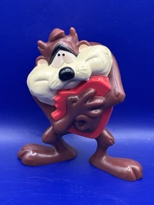 1994 Taz Tasmanian Devil With Heart PVC Figurine Looney Tunes Valentine's Day Vi