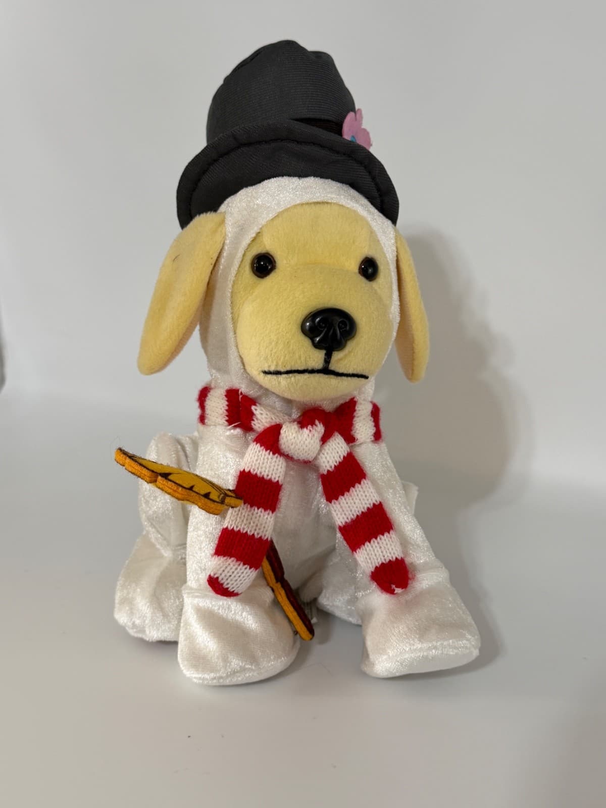 Raising Cane's Frosty Snowman Plush Puppy Dog 2018 Collector's Item Toy