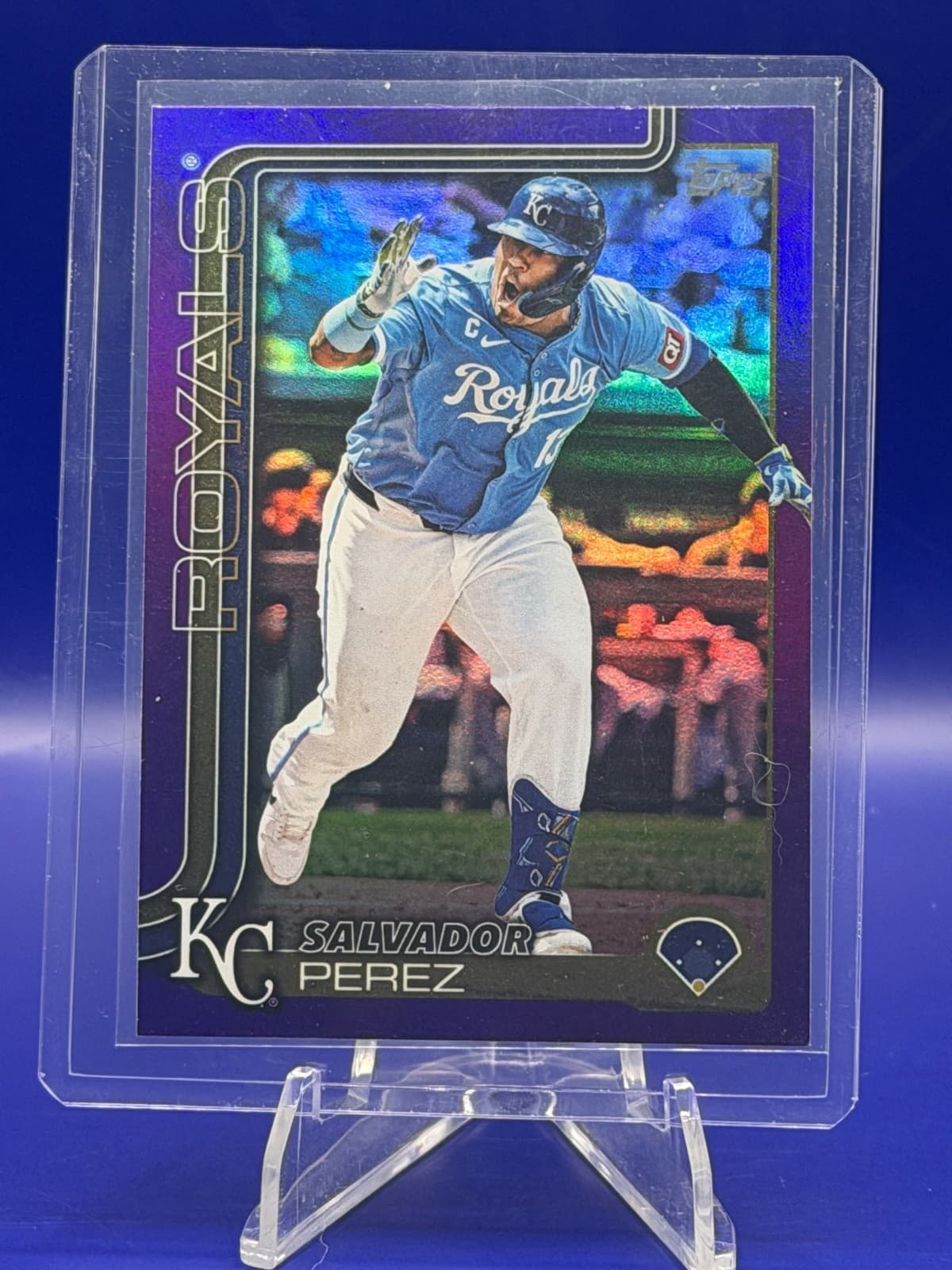 2025 Topps Series 2 - Salvador Perez #508 Purple Rainbow Foilboard /250