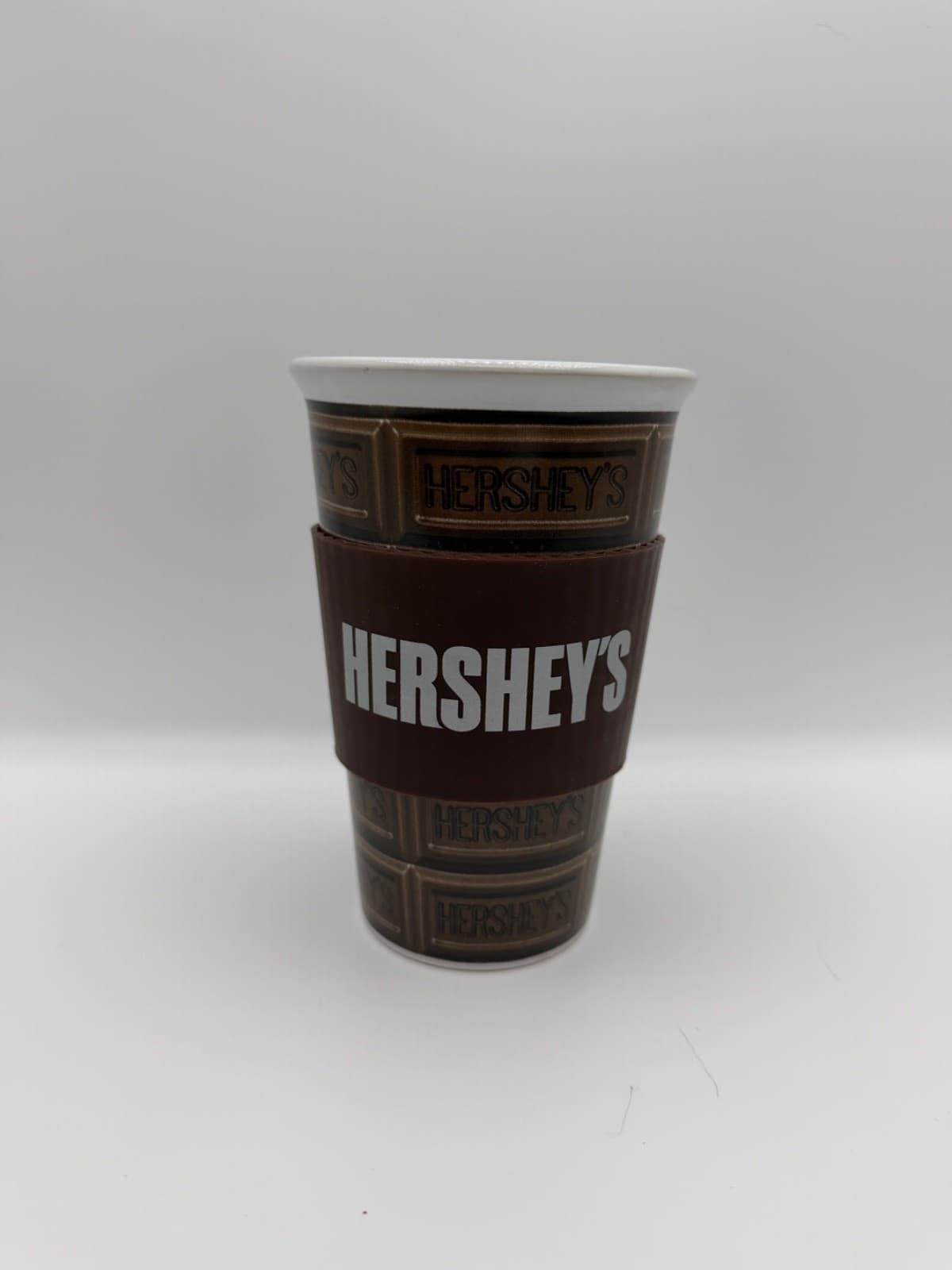 Hersheys Galerie Ceramic Travel Mug Chocolate Bar Lid Sleeve 16 oz