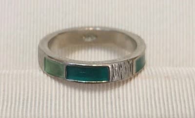 Avon Stackable Enamel Band Ring Green Yellow Enamel Inlay