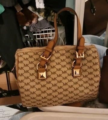 Michael Kors Grayson Medium Satchel Duffle Bag Tan Beige MK Monogram Leather