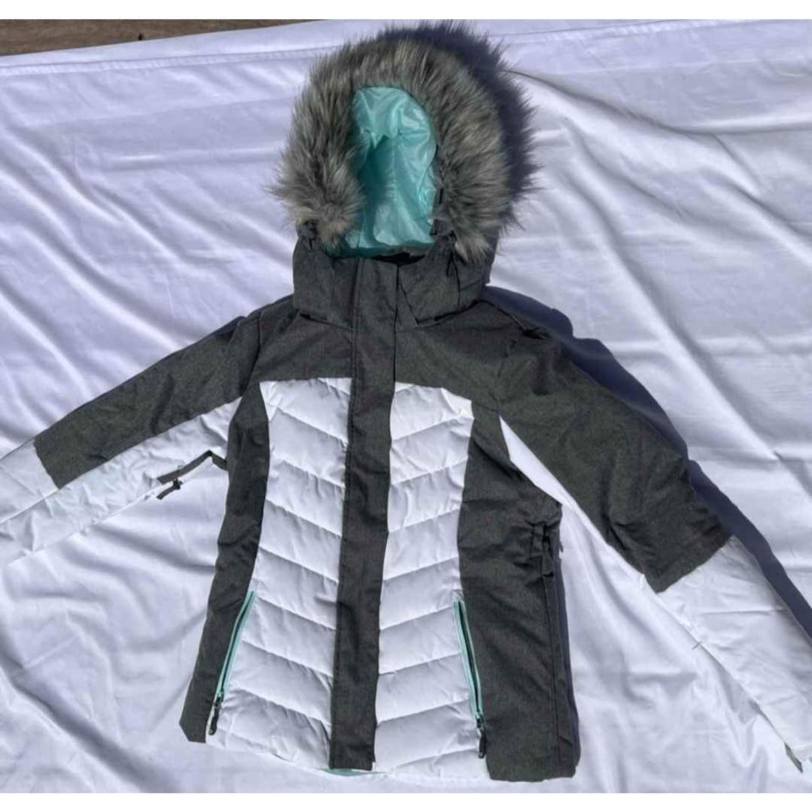Mountain Warehouse Fur Hooded Coat Size 8