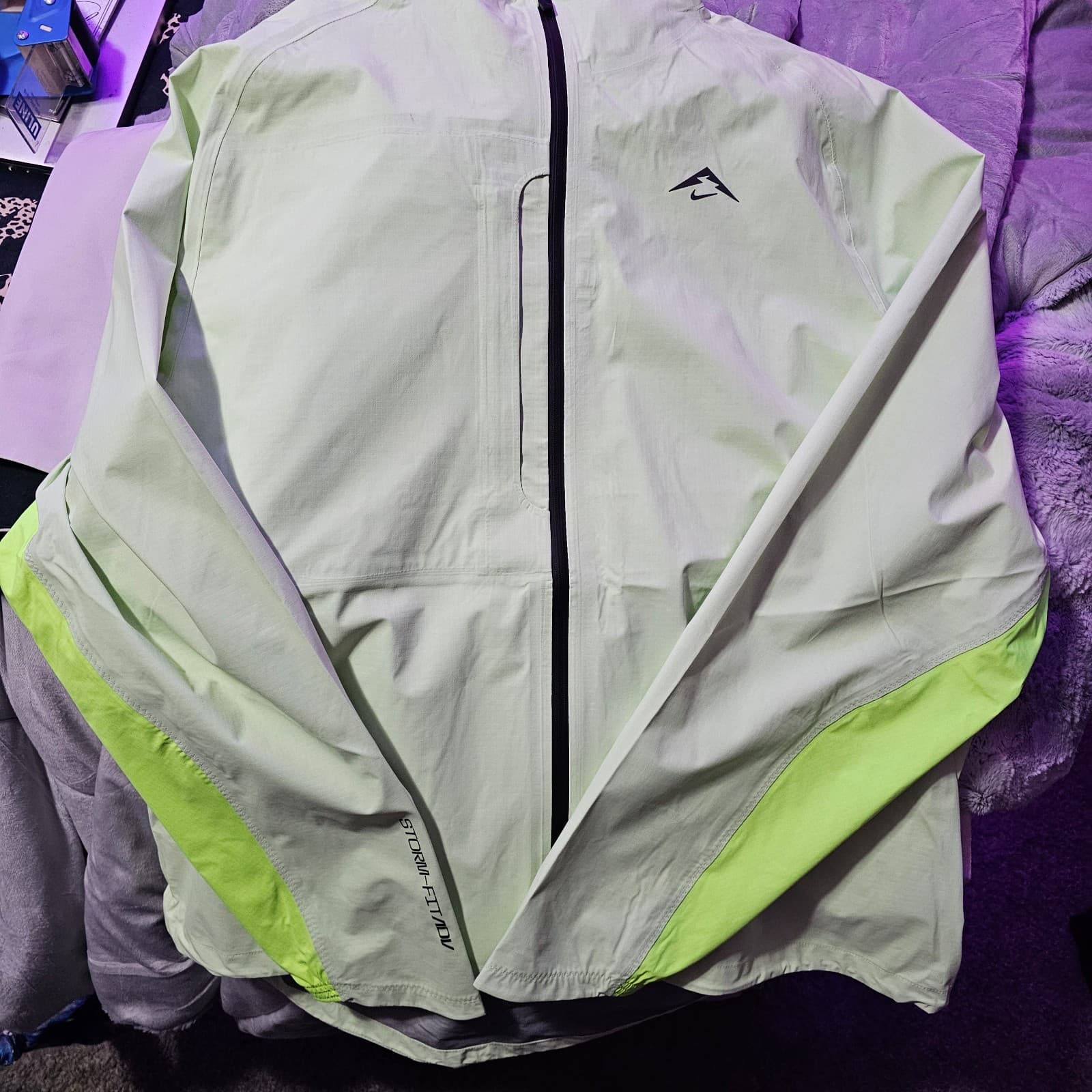 Nike Storm Fit AOV Packable Windbreaker Jacket Size XL