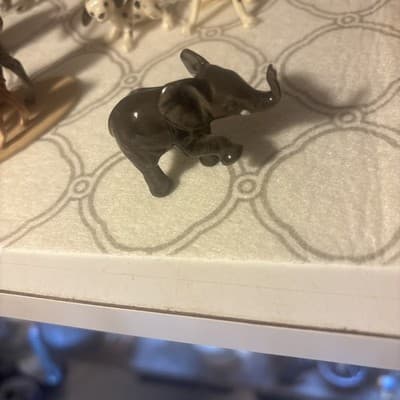 Rare Vintage Hagen Renaker Porcelain Baby Elephant Figurine W/ Right Leg Lifted