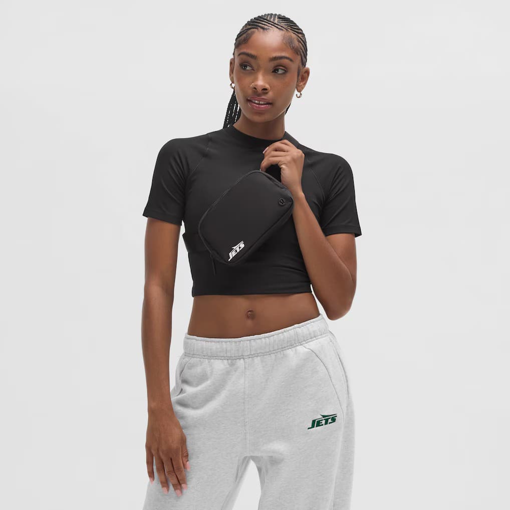 NEW lululemon New York Jets Everywhere Belt Bag - Black | (NWT)