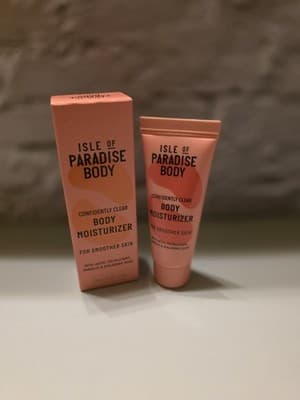 Isle of Paradise Confidently Clear Body Moisturizer Travel Size .67 FL OZ 🍑