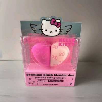 The Crème Shop x Hello Kitty Plush Blender Duo Makeup Sponges LE NIB NEW Sanrio!
