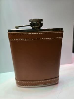 Flask Bey-Berk Stainless Steel Leather Cover Screw Cap - 6 oz