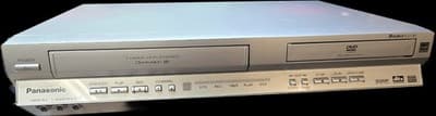 PANASONIC PV-D4735S VCR VHS and DVD Combo Player FOR REPAIR OR PARTS SEE DESCRIP
