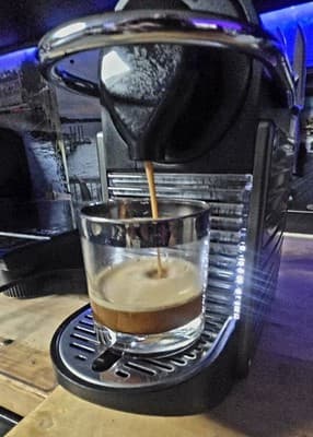 Breville Nespresso Pixie Espresso Machine - BEC420TTN Seller Refurb