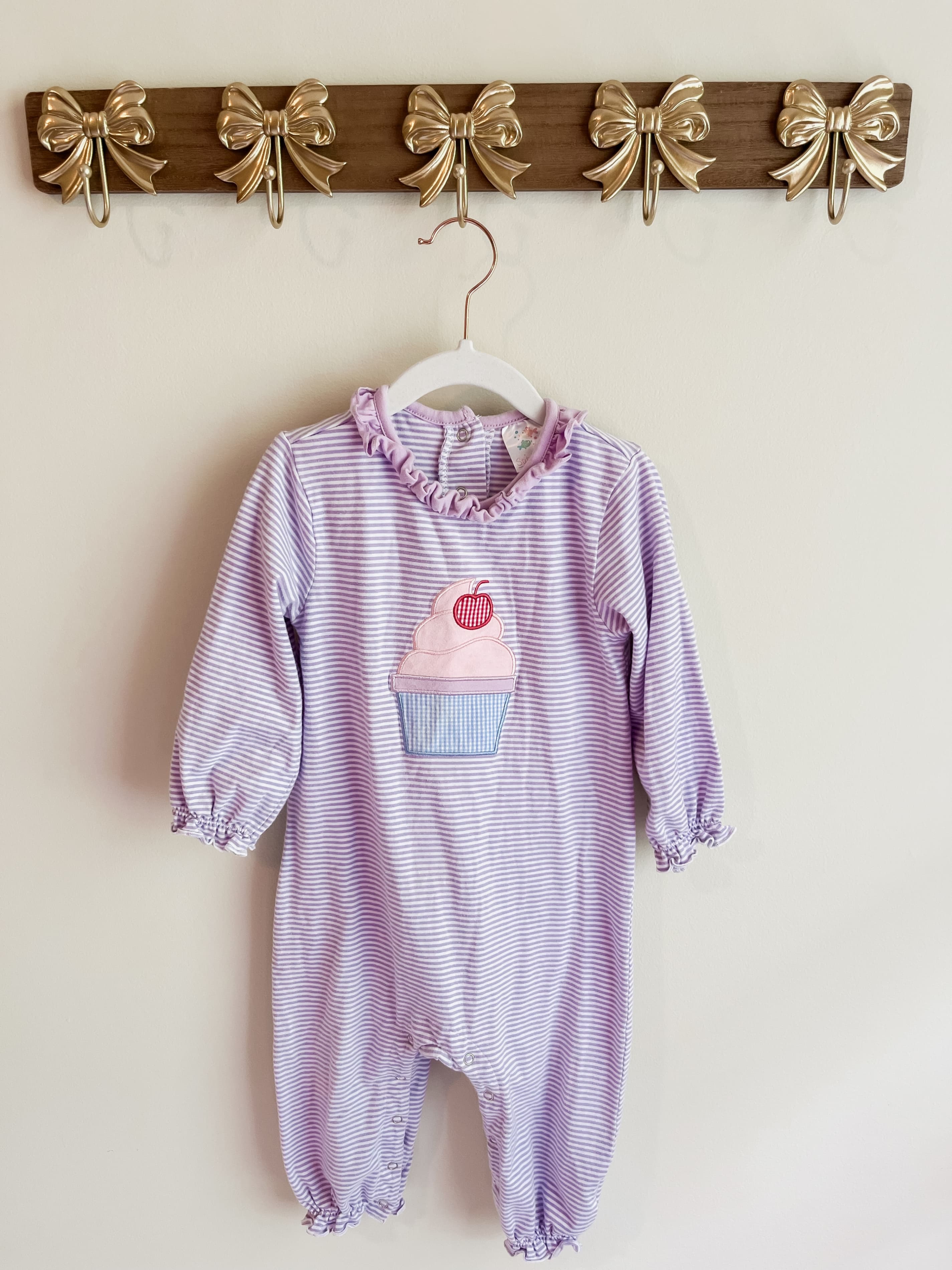 Stitchy Fish girls size 2T Cupcake Romper with Ruffle Trim
