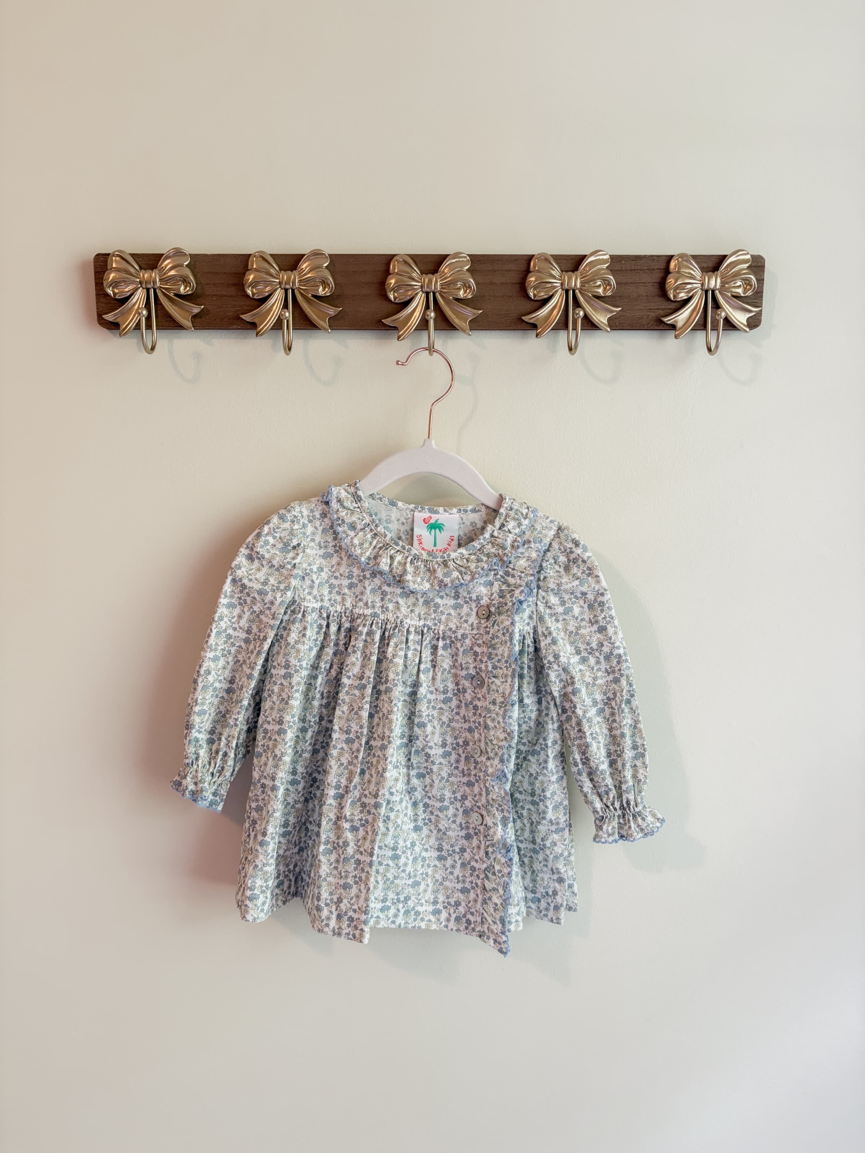 Shrimp and Grits Kids size 18 months Baby Dress with Long Sleeves