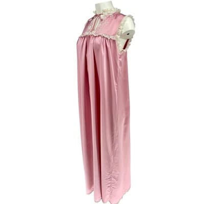 Vintage Eve Stillman Pink Lace Embroidered Hostess Nightgown Cottage Maxi Dress