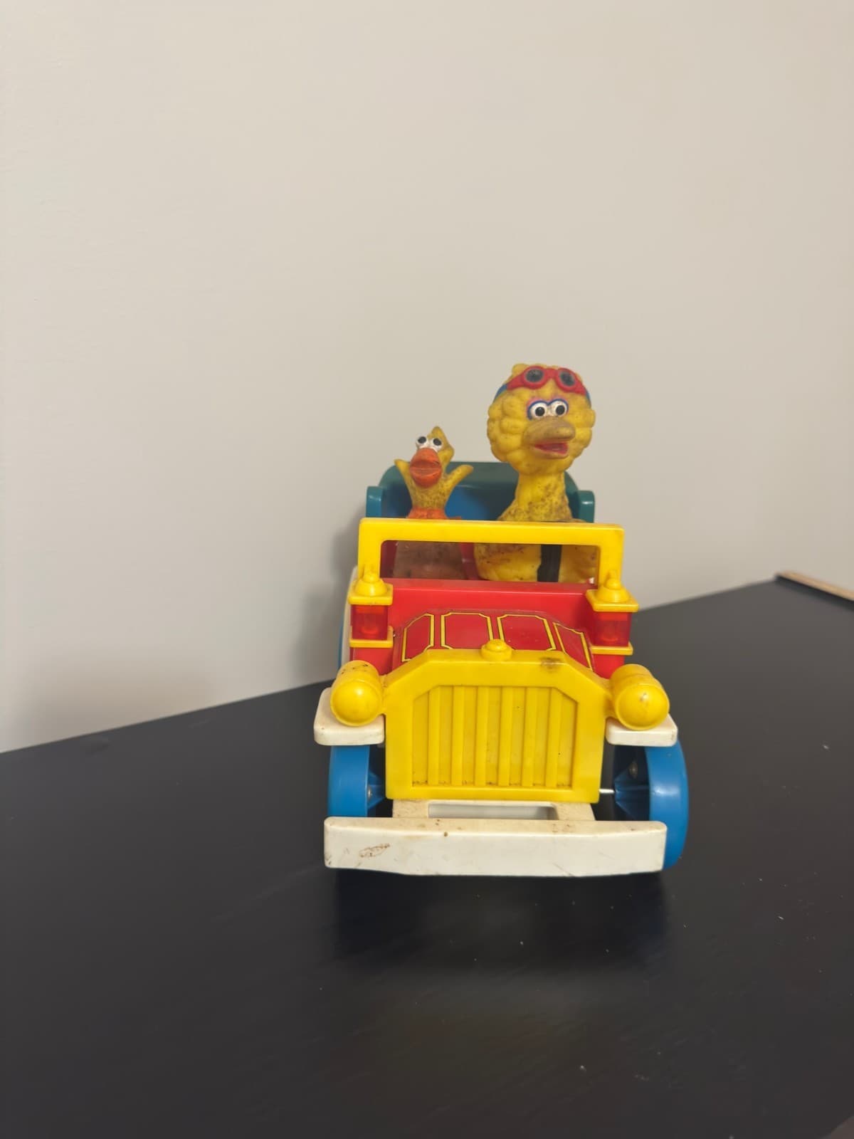 Vintage Illco Sesame Street Big Bird & Birdy Jalopy Car Toy