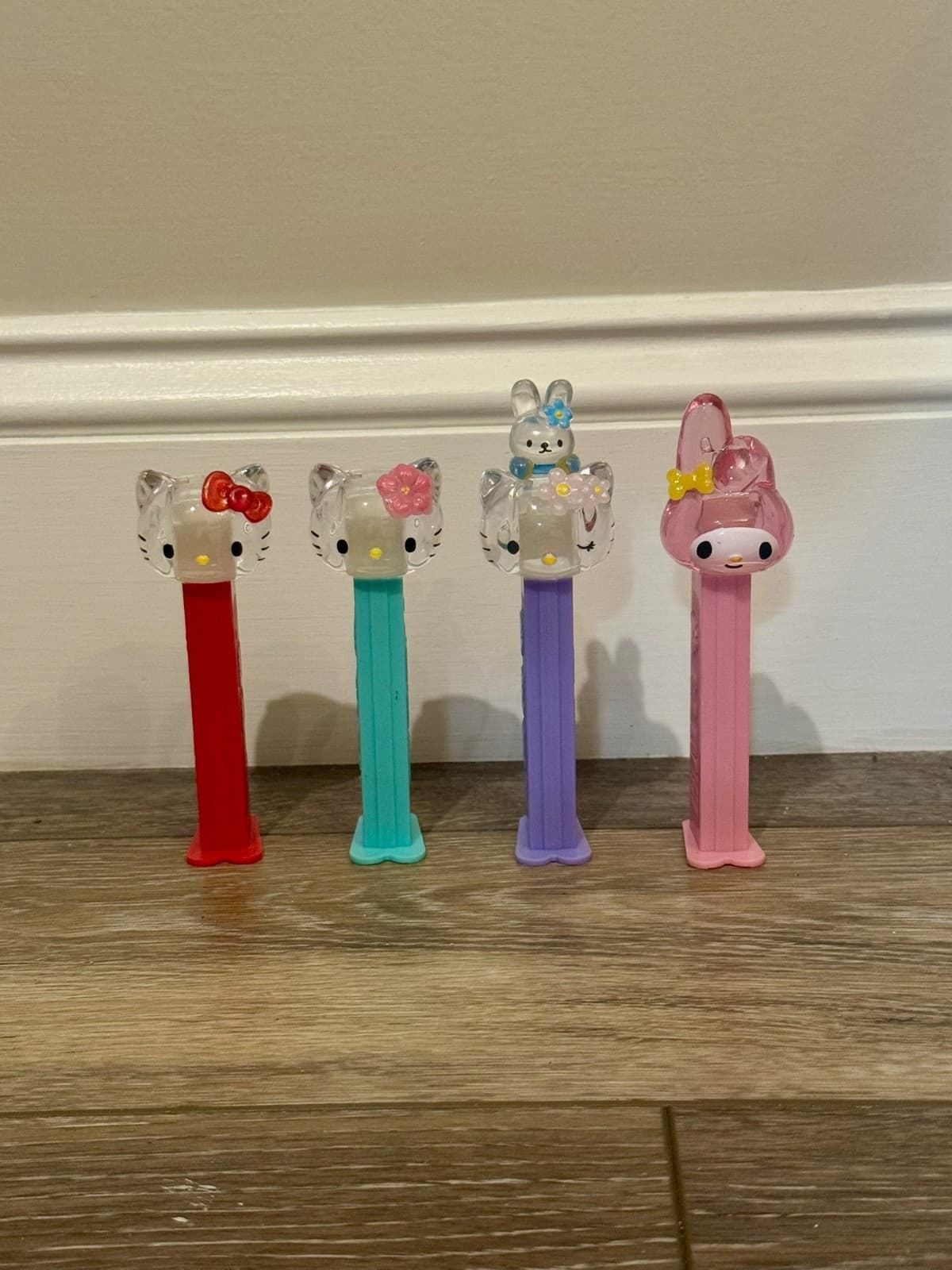 Vintage Hello Kitty PEZ Lot of 8