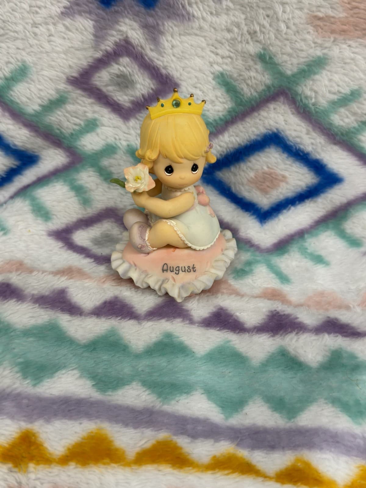 Precious Moments 2005 August Princess Monthly Blossoms Girl