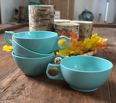 4 MCM Aqua Blue Melamine Stackable Coffee Tea Cups Mugs
