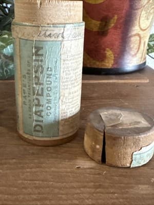 VINTAGE PAPE'S DIAPEPSIN COMPOUND WOOD TUBE CONTAINER