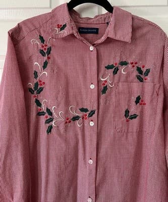 Vintage Karen Scott Women's Gingham Christmas Holly Embroidered Long Sleeve L