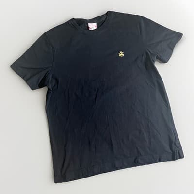 Brooks Brothers T Shirt Men's Size M Black Short Sleeve Gold Embroidered Logo