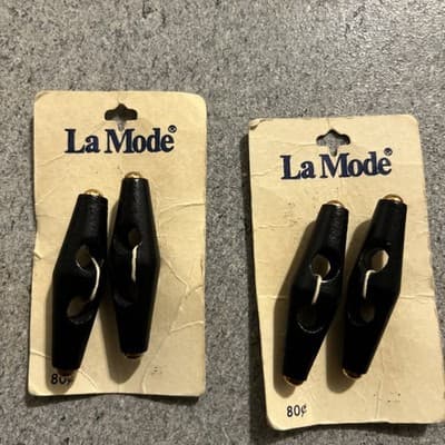 5 Vintage La Mode Wooden Toggle Coat Buttons on a Card 1 3/4 inch Long - Black.