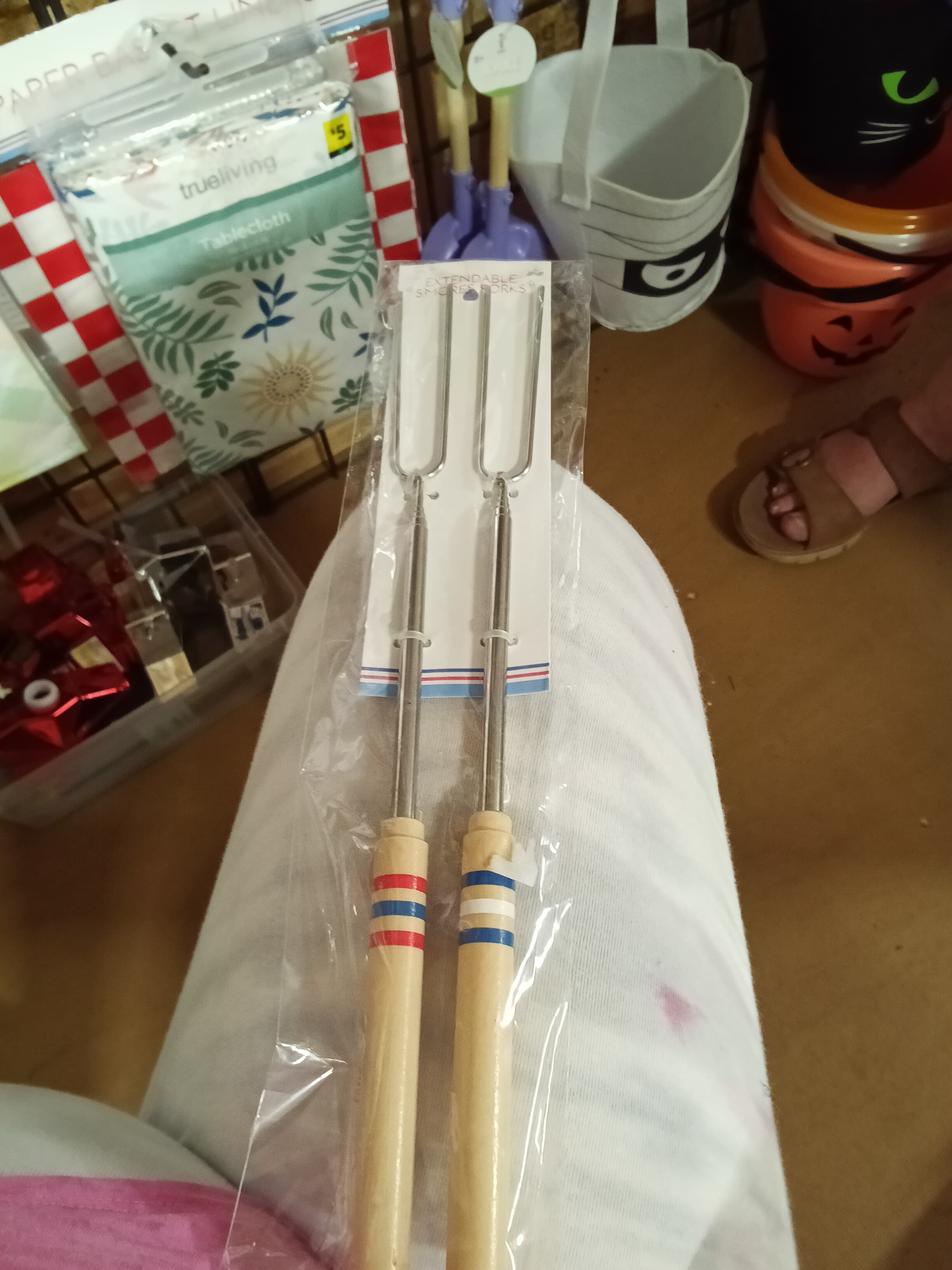 Vivitar Extendable S'mores Forks Set of 2