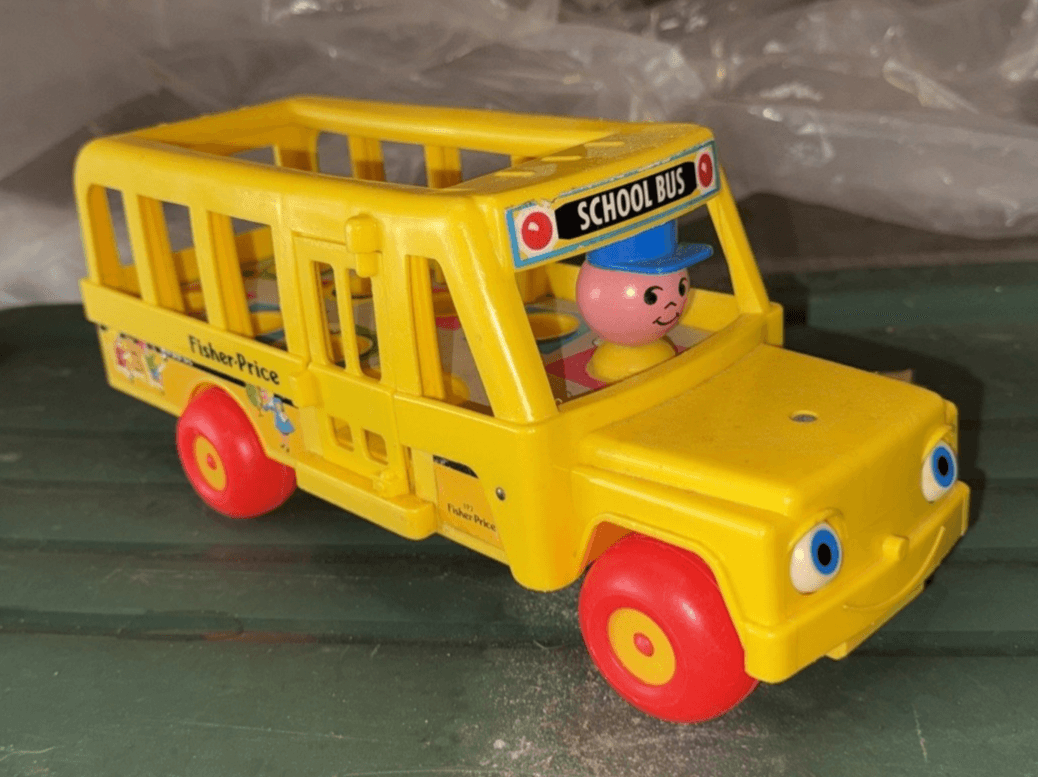 Vintage FISHER PRICE School-Bus