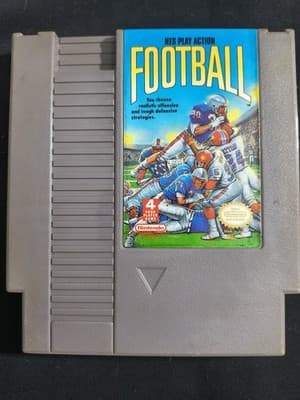Nintendo Play Action Football NES American Football Game NTSC-U/C Four Player