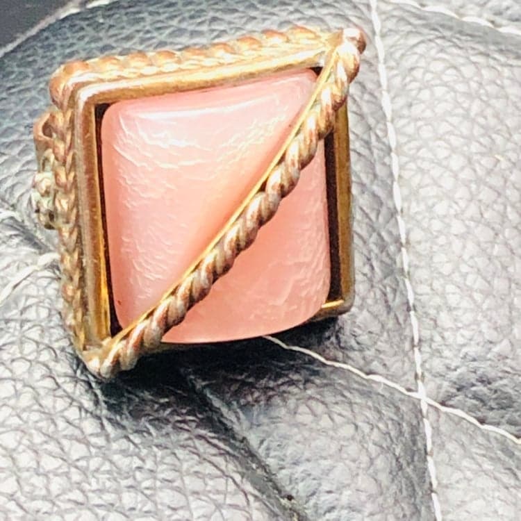 Vintage Costume Pink Stone Ring
