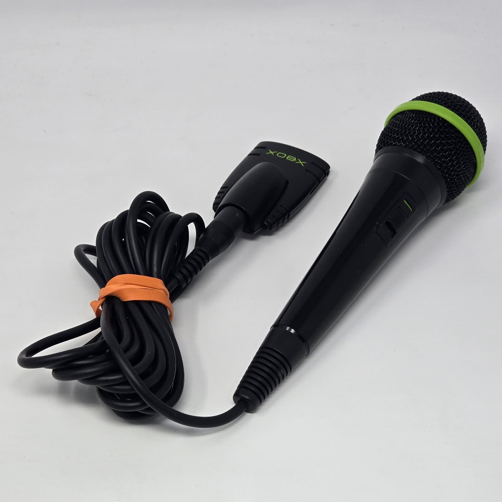MadCatz Microphone & Adapter (Original Xbox) Wired (4501-1)
