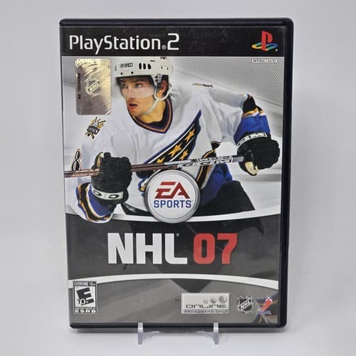 NHL 07 (PlayStation 2 PS2) CIB COMPLETE & TESTED