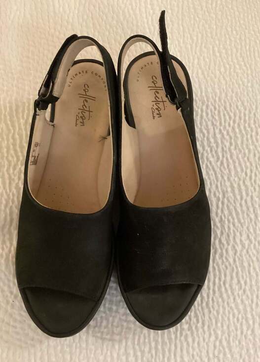 Clarks Collection Jillian Pearl Black Peep Toe Slingback Wedge Sandals Size 9
