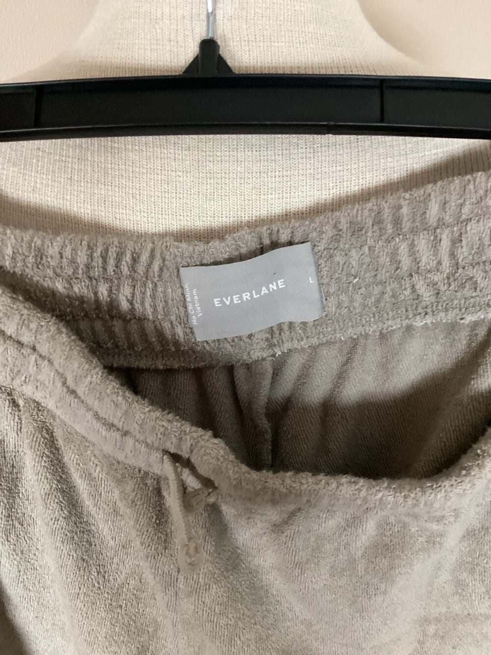 Everlane The Terry Towel Short in Sand