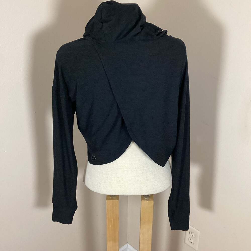 Beyond Yoga Low Key Wrap Back Pullover Hoodie