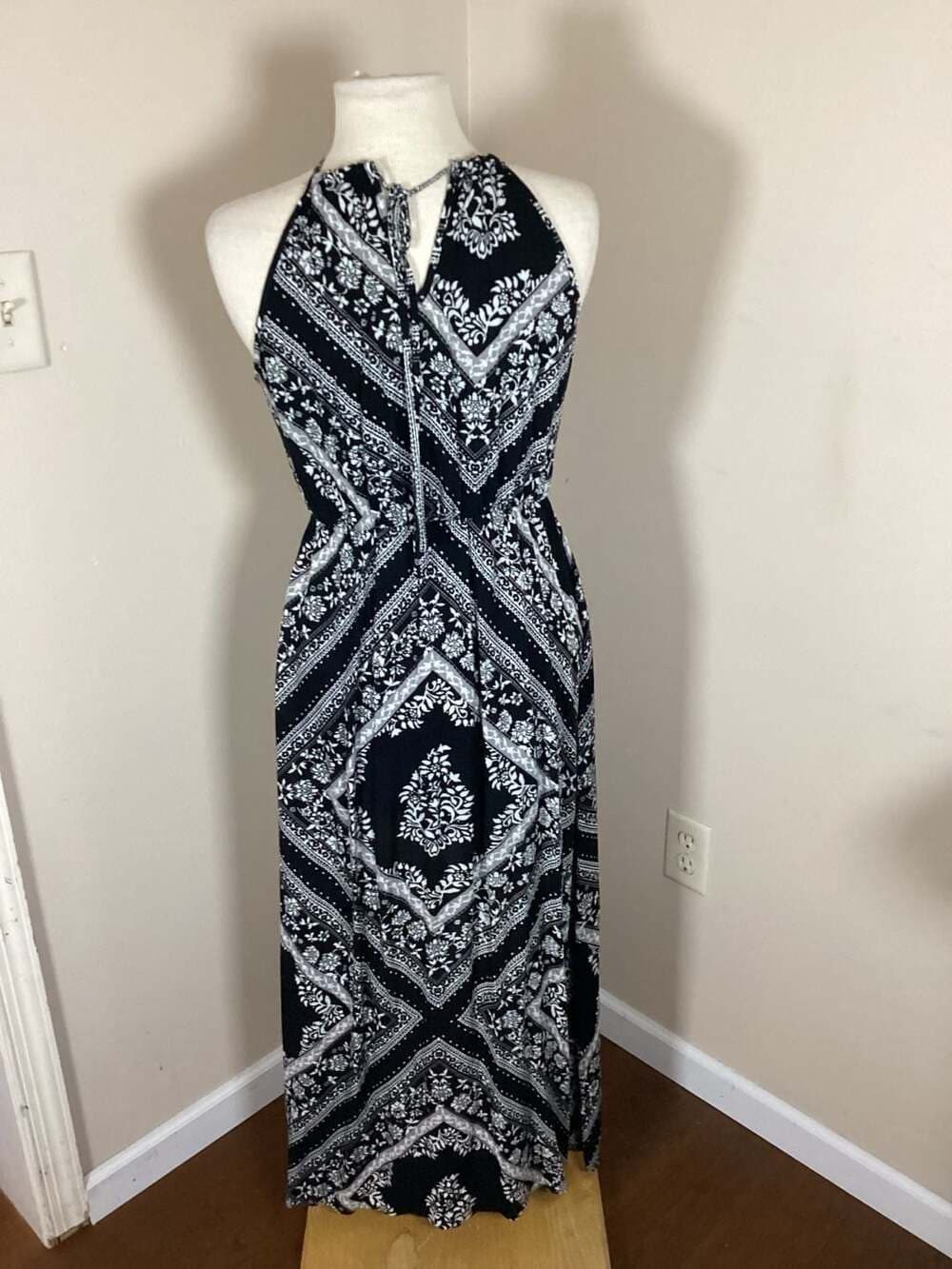 Altar'd State Black and White Floral Paisley Halter Neck Maxi Dress