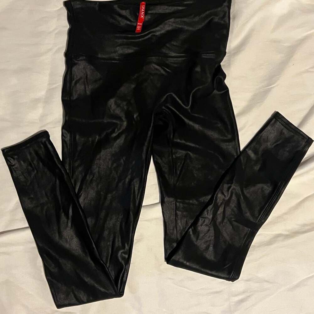 SPANX Faux Leather Leggings Black Size Medium High Rise Shaper
