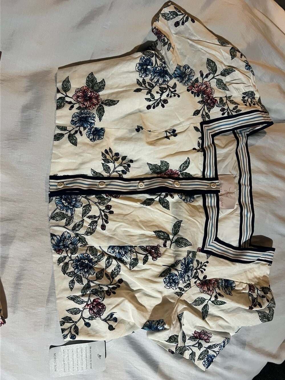 Gal Meets Glam Collection Darla Floral Printed Button Front Romper