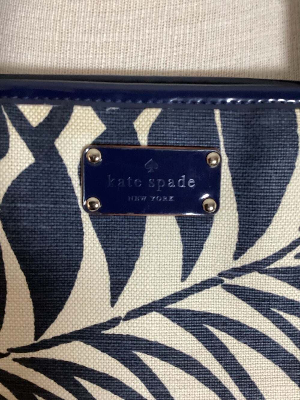 Kate Spade New York Bon Shopper Palm Leaf Navy Canvas Tote