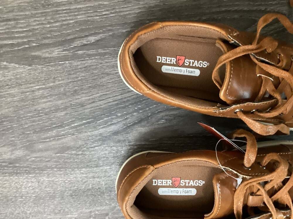Deer Stags Kane Memory Foam Sneakers Size 5M