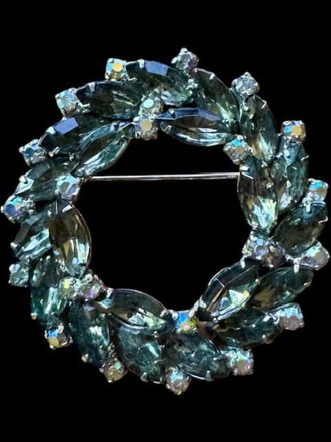 Vintage Ladies Smokey Rhinestone & Crystal Pin Brooch