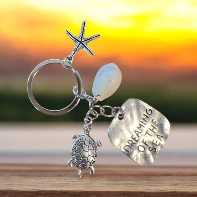 Shell Starfish & Turle Dreaming of the Sea Key Chain